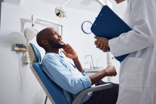 Best Broken or Chipped Tooth Repair in Great Neck Plaza, NY